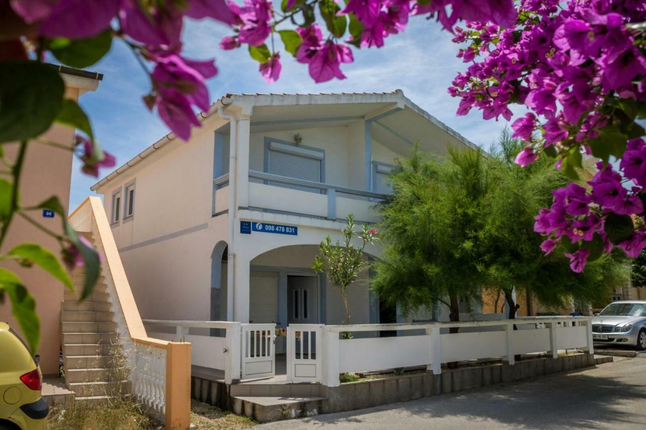 Fisa Apartments Vir Extérieur photo